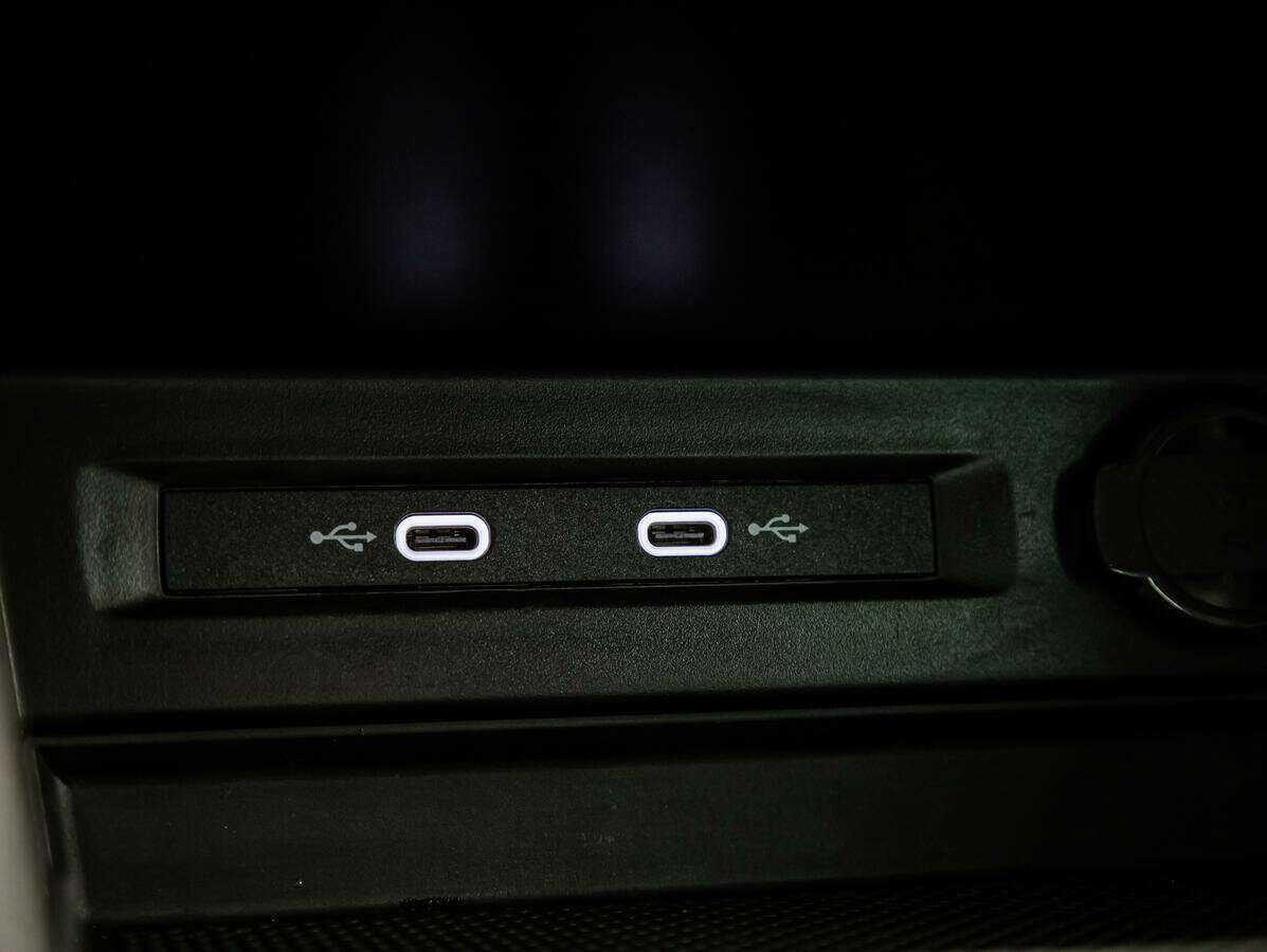 Volkswagen Tiguan, 2021 Фото №14