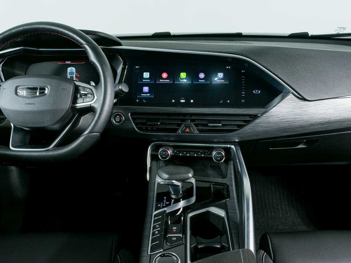 Geely Tugella, 2022 Фото №9