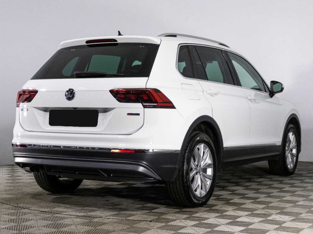 Volkswagen Tiguan, 2018 Фото №5