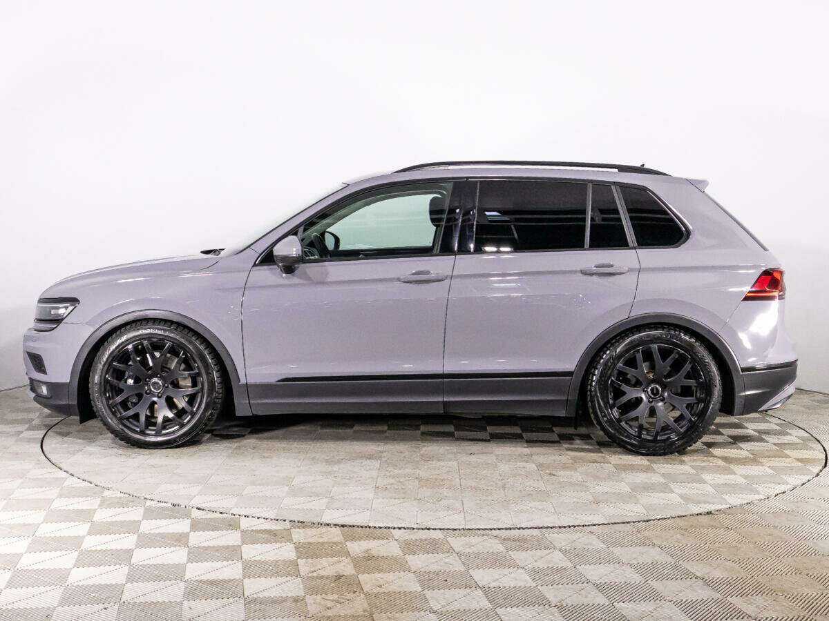Volkswagen Tiguan, 2018 Фото №8