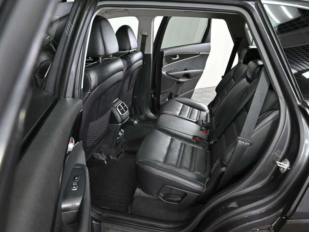 Kia Sorento, 2019 Фото №10