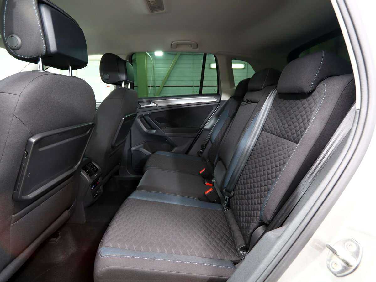 Volkswagen Tiguan, 2019 Фото №20