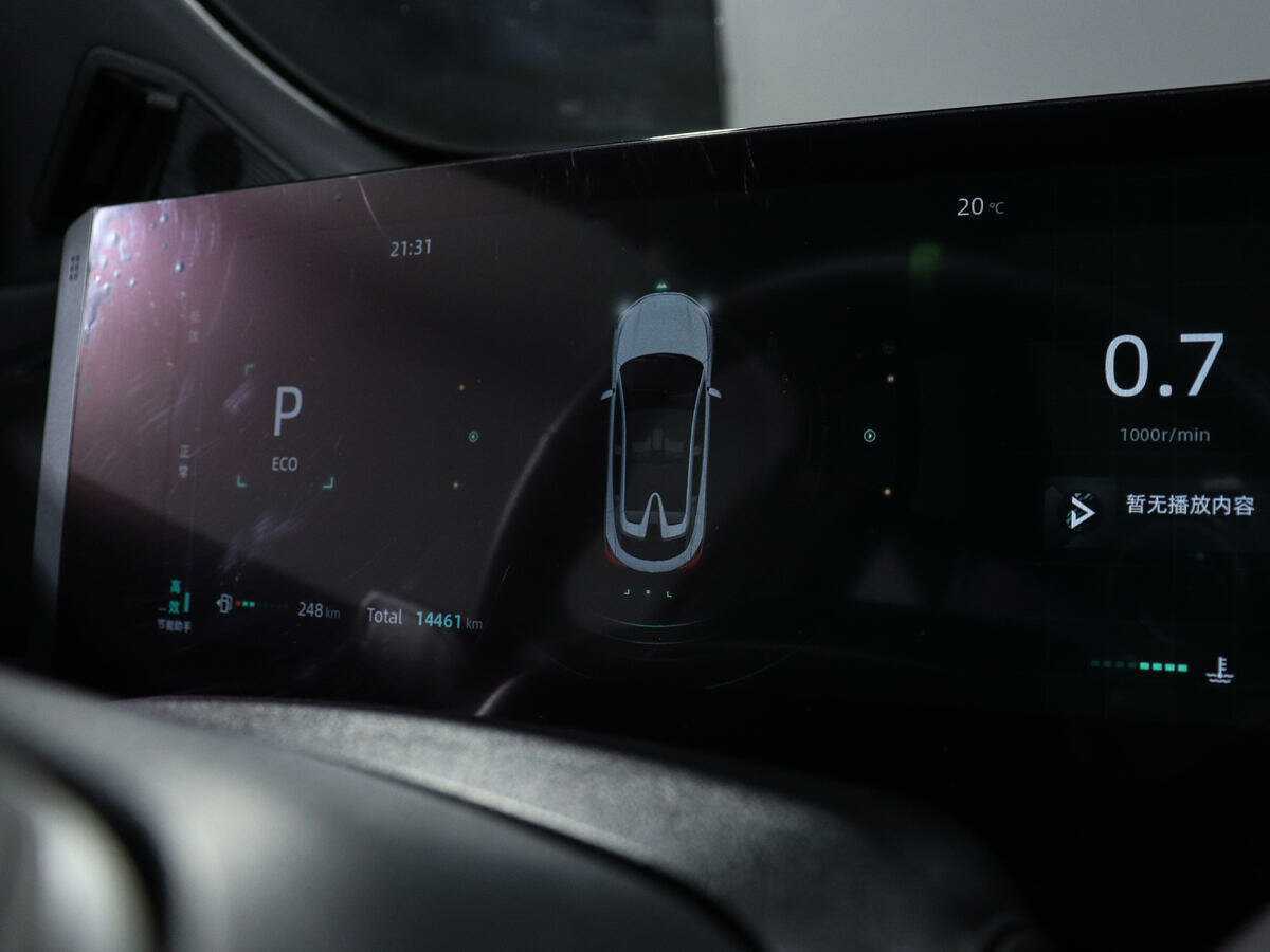 Changan UNI-T, 2023 Фото №8