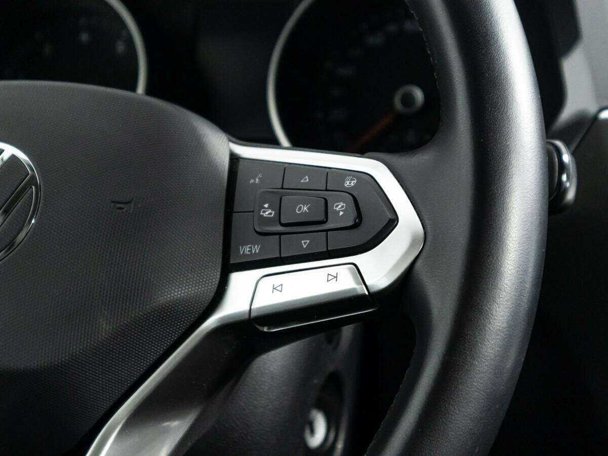 Volkswagen Tiguan, 2021 Фото №18