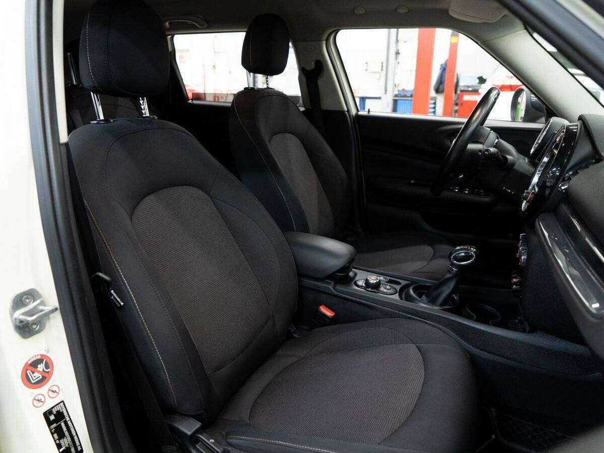 Mini Clubman Cooper, 2016 Фото №9