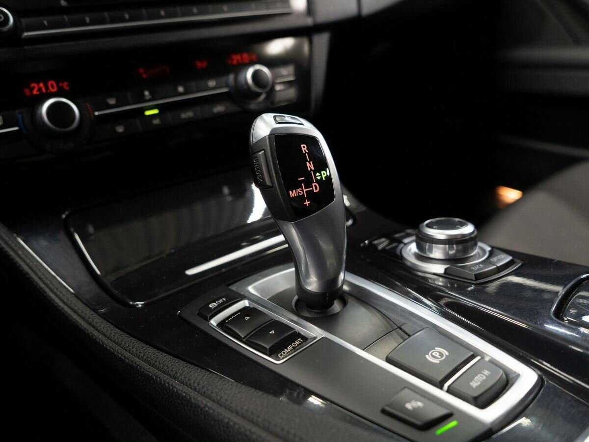 BMW 5 серии 520d, 2014 Фото №12