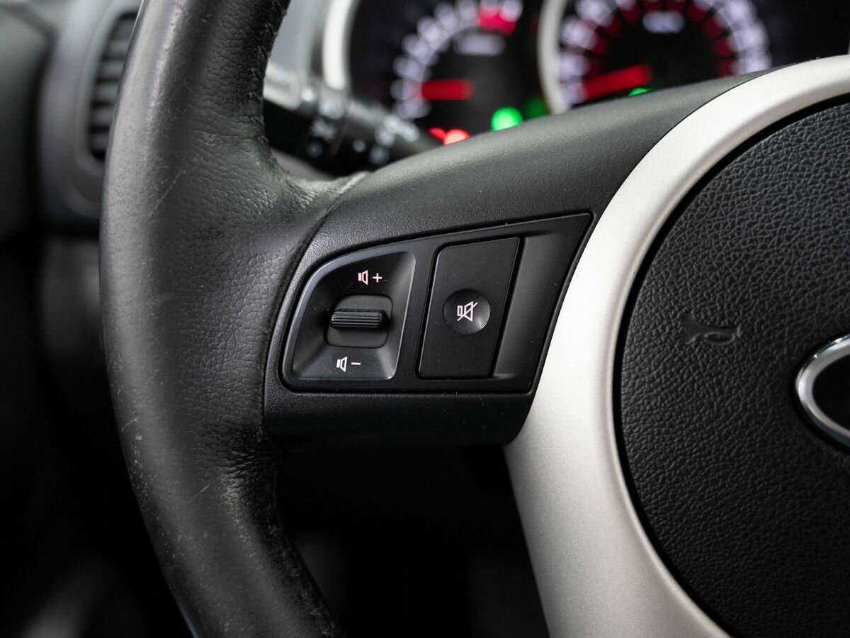 Kia Venga, 2012 Фото №13