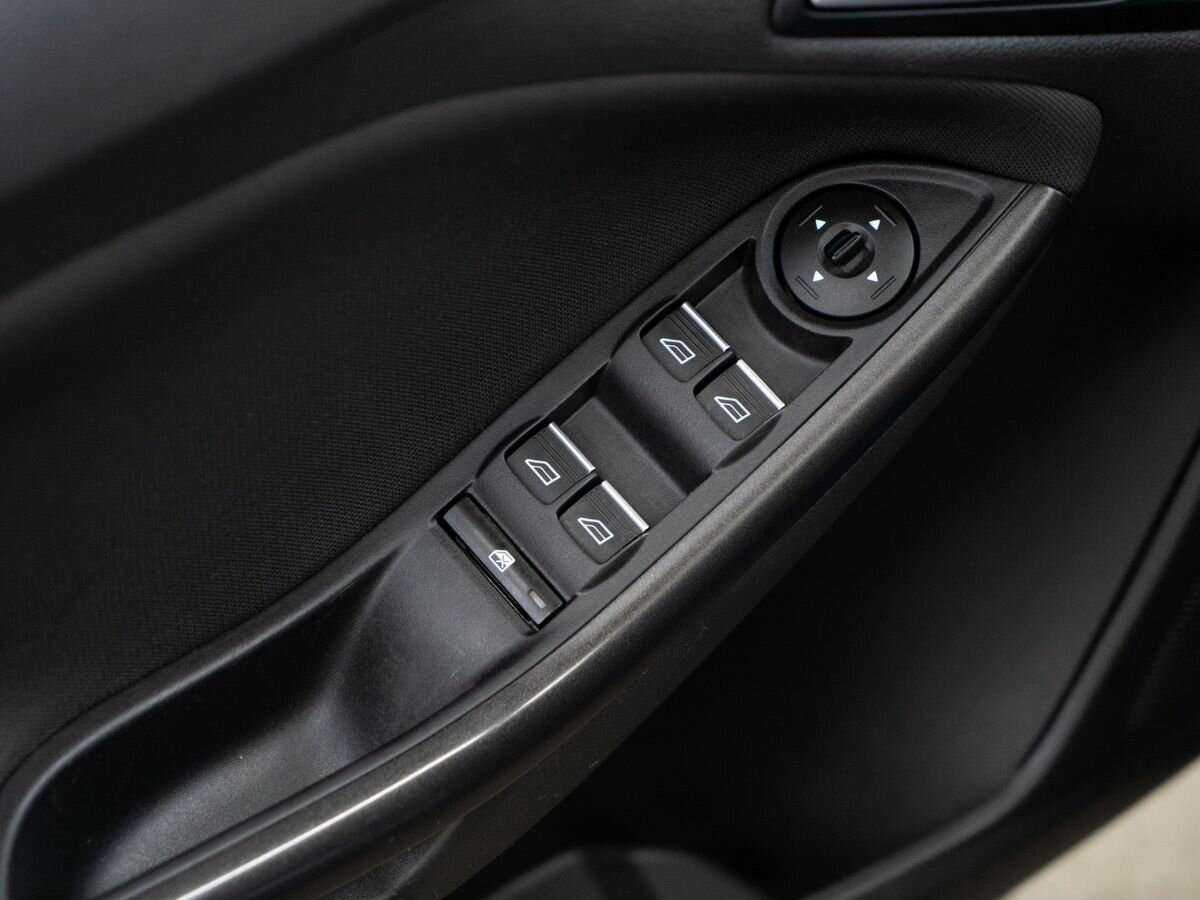 Ford Focus, 2017 Фото №14
