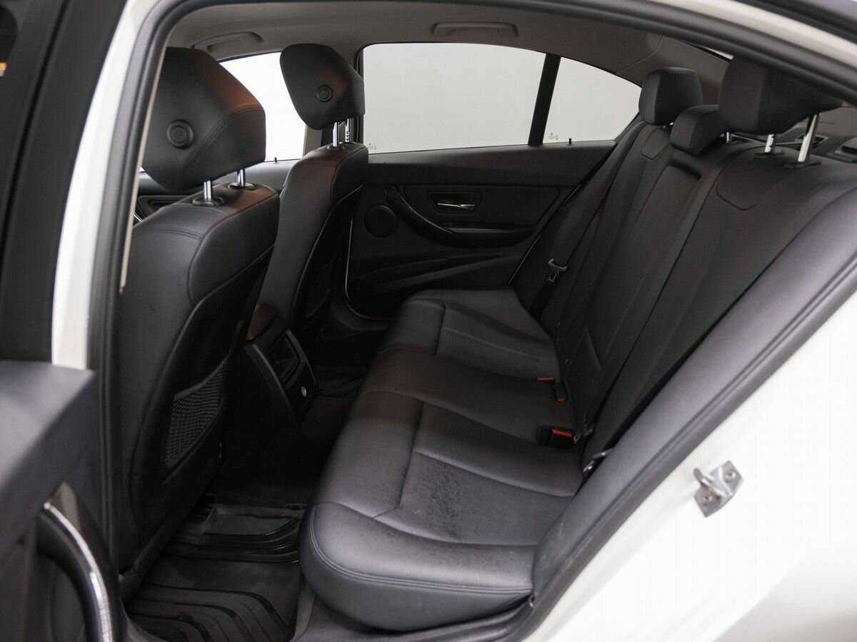 BMW 3 серии 320i, 2014 Фото №9
