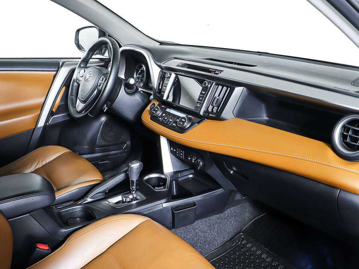 Toyota RAV4, 2018 Фото №9