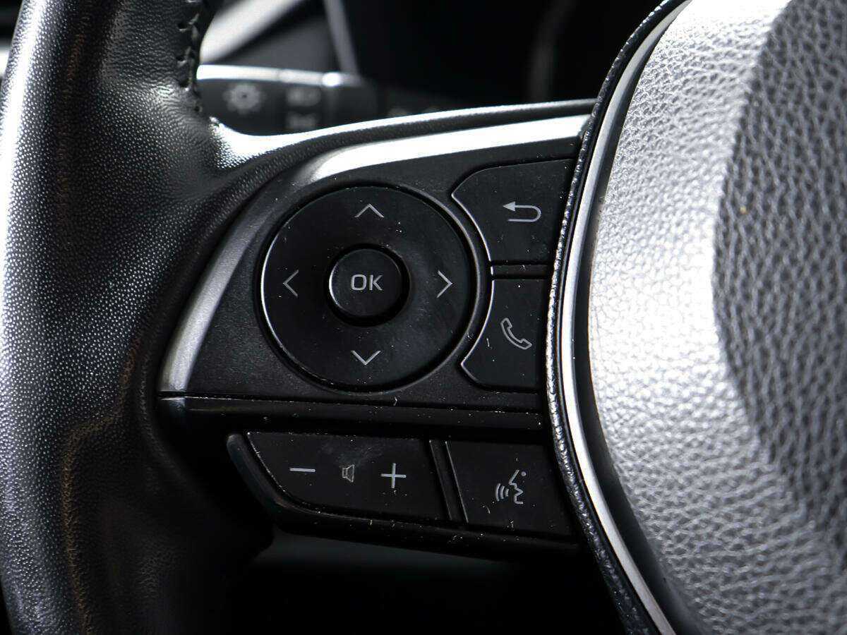 Toyota RAV4, 2019 Фото №17