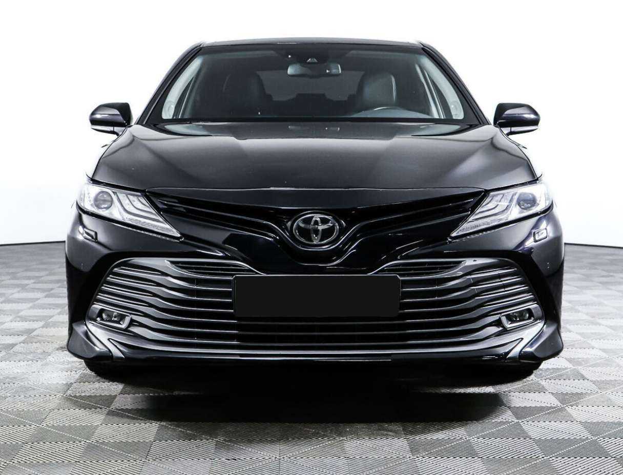Toyota Camry, 2019 - 85 000 км. | Фото №2