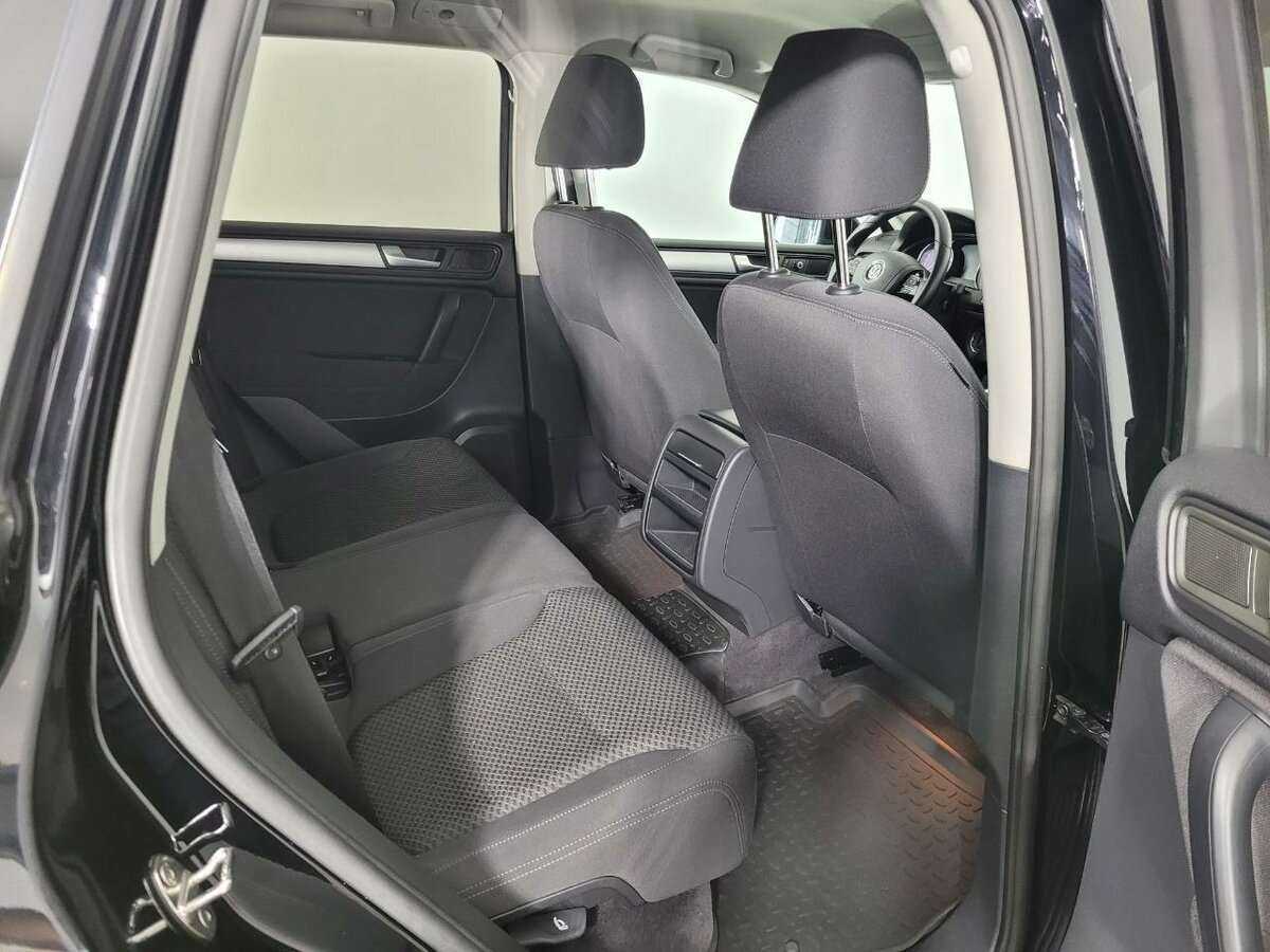 Volkswagen Touareg, 2012 Фото №16