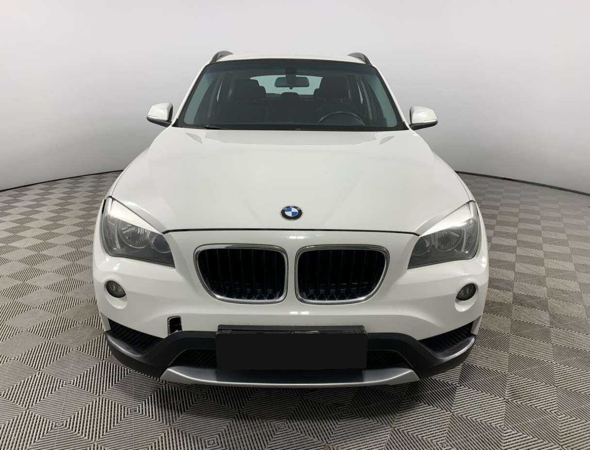 BMW X1 20i, 2013 Фото №2