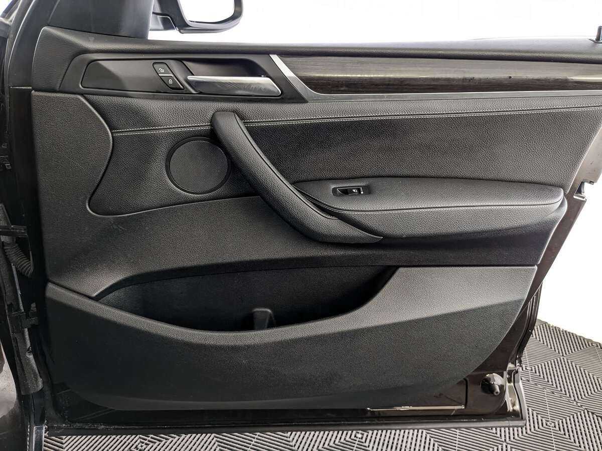 BMW X3 28i xDrive, 2014 Фото №20