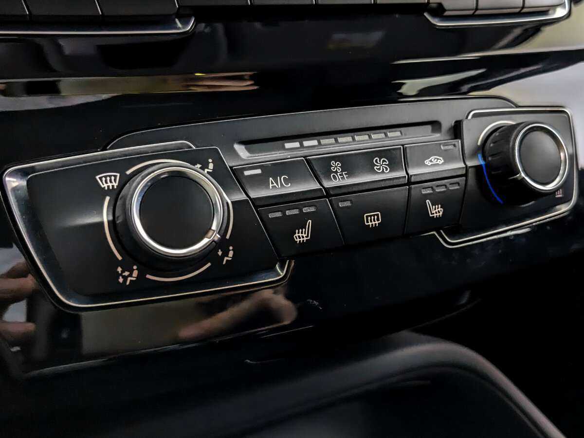 BMW X1 18i sDrive, 2019 Фото №21