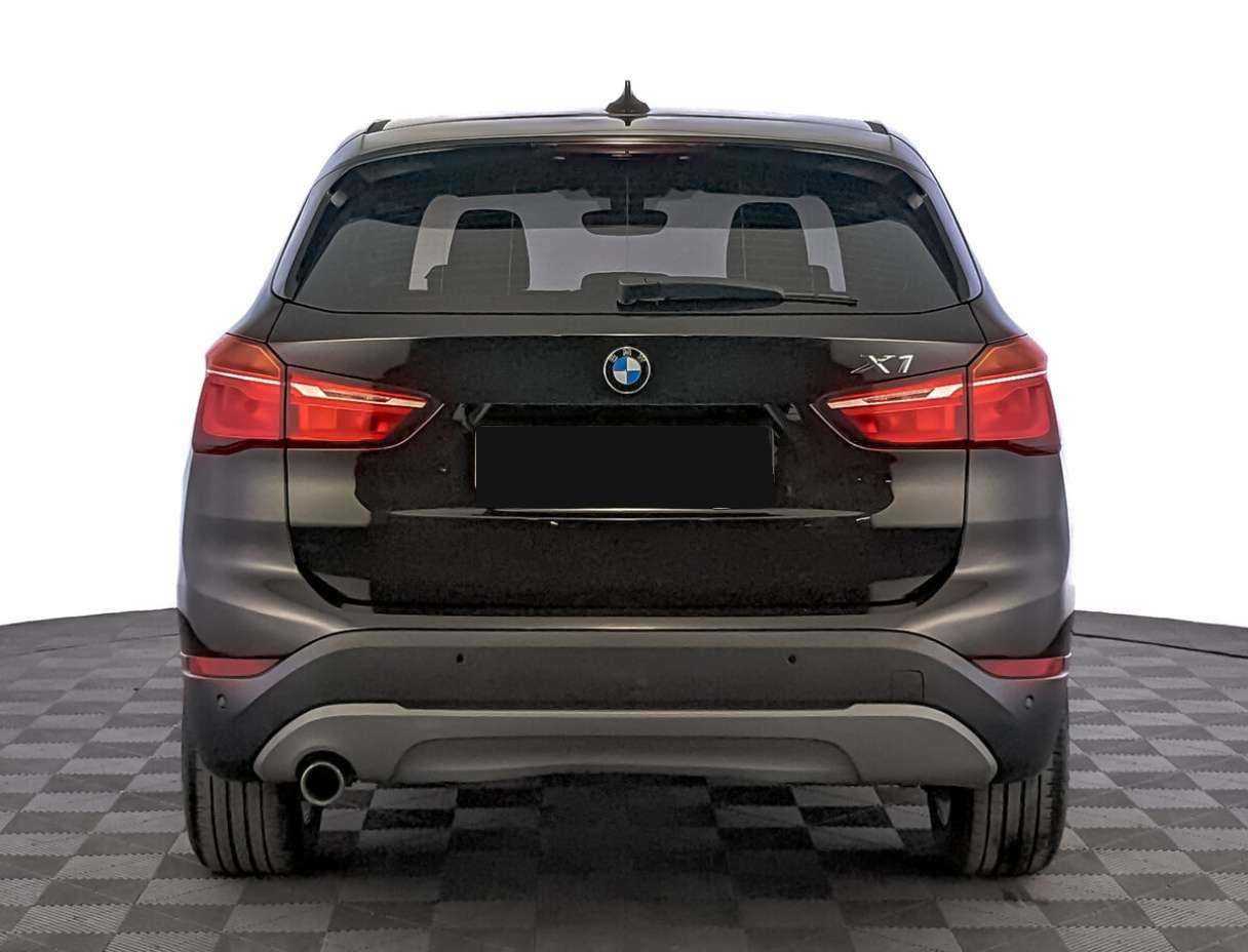 BMW X1 18i sDrive, 2017 Фото №6