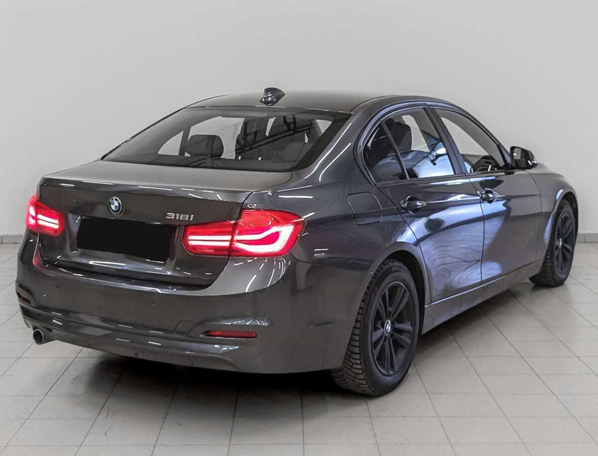 BMW 3 серии 318i, 2018 Фото №5