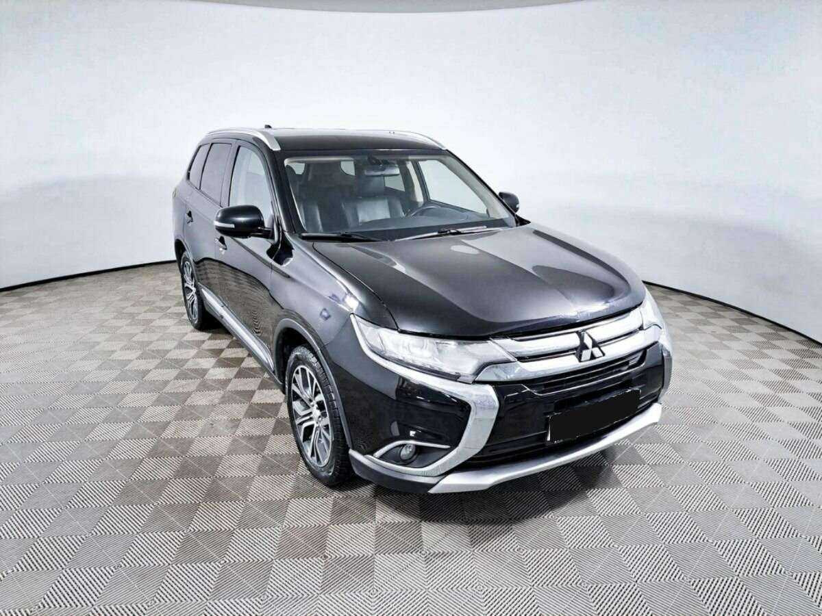 Mitsubishi Outlander, 2017 - 88 421 км. | Фото №3