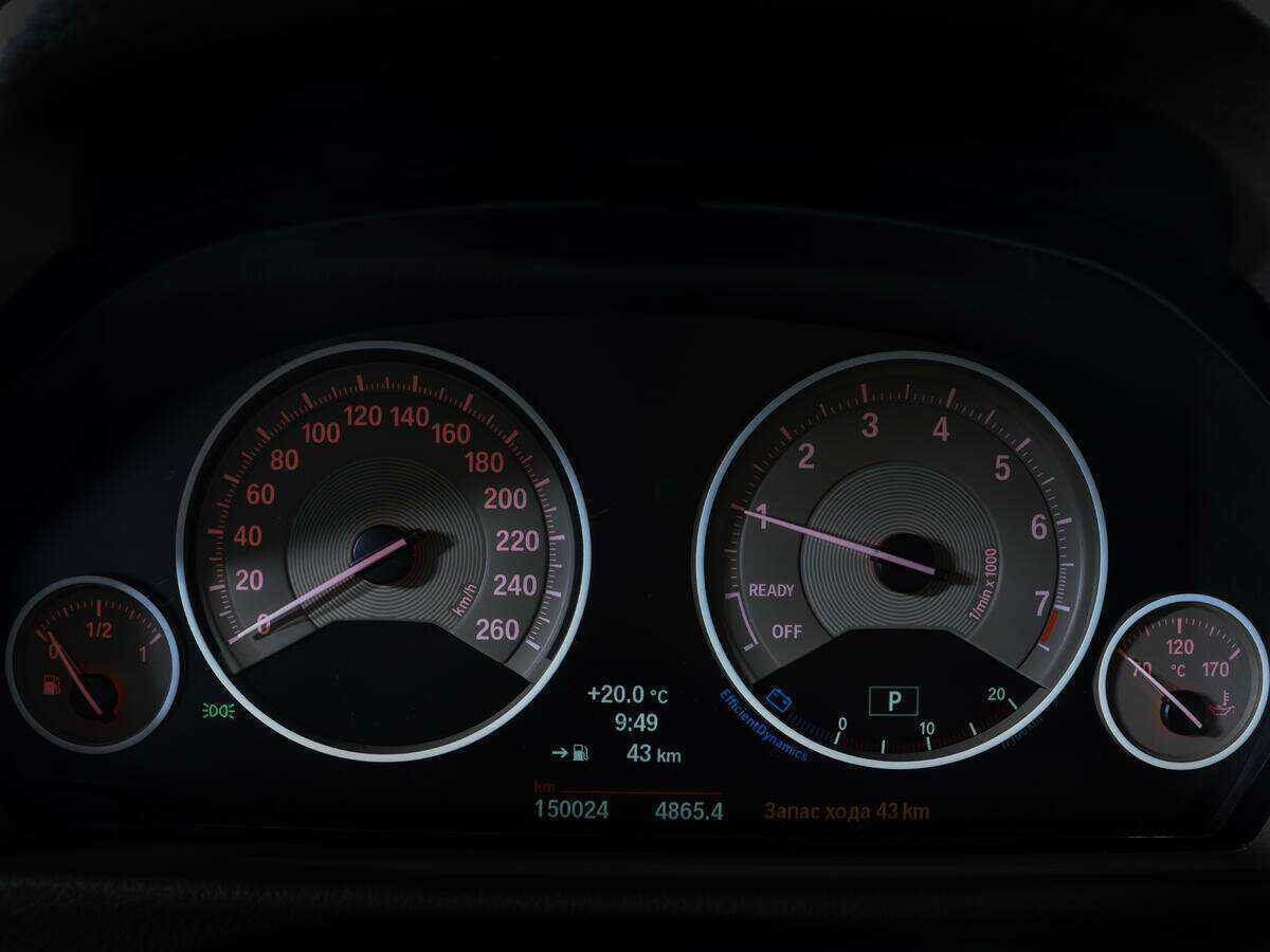 BMW 3 серии 320i xDrive, 2013 Фото №9