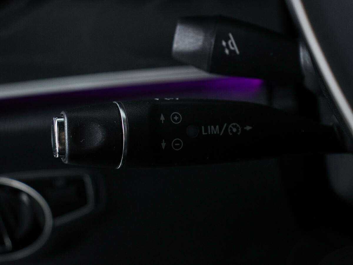 Mercedes-Benz E-Класс 200, 2017 Фото №18