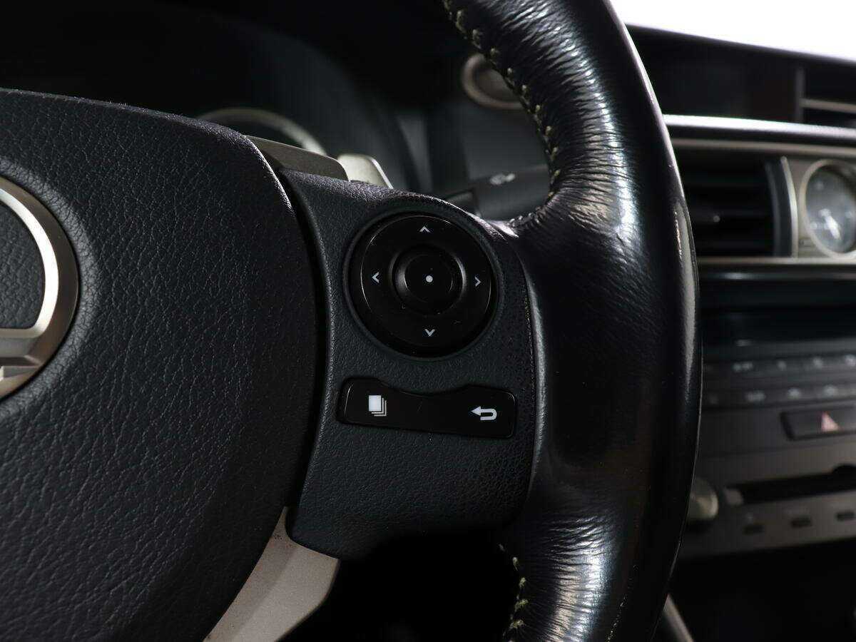 Lexus IS 250, 2015 Фото №13