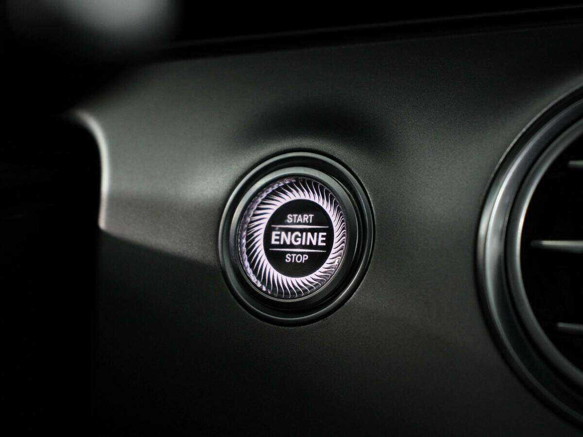 Mercedes-Benz E-Класс 200 d, 2020 Фото №21