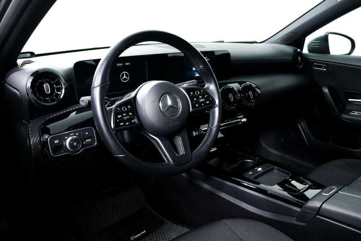 Mercedes-Benz A-Класс 200, 2019 Фото №13