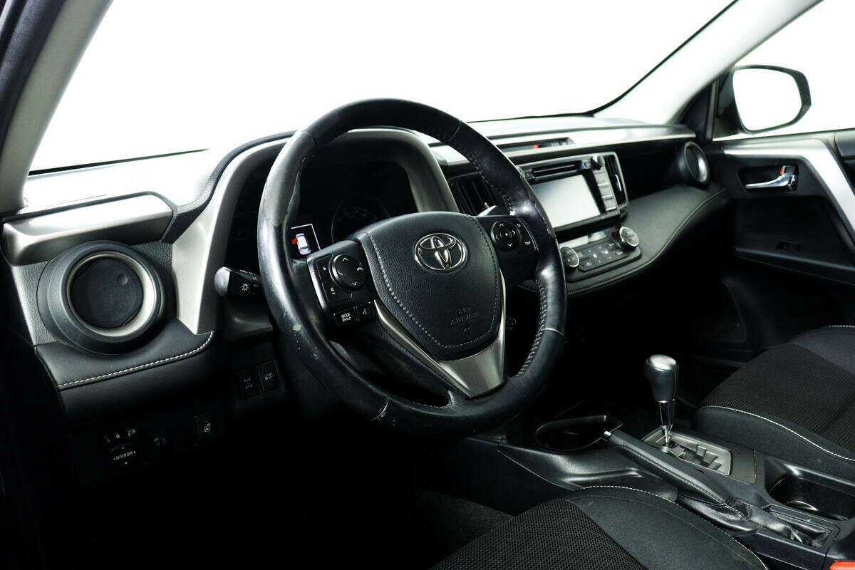 Toyota RAV4, 2016 Фото №13