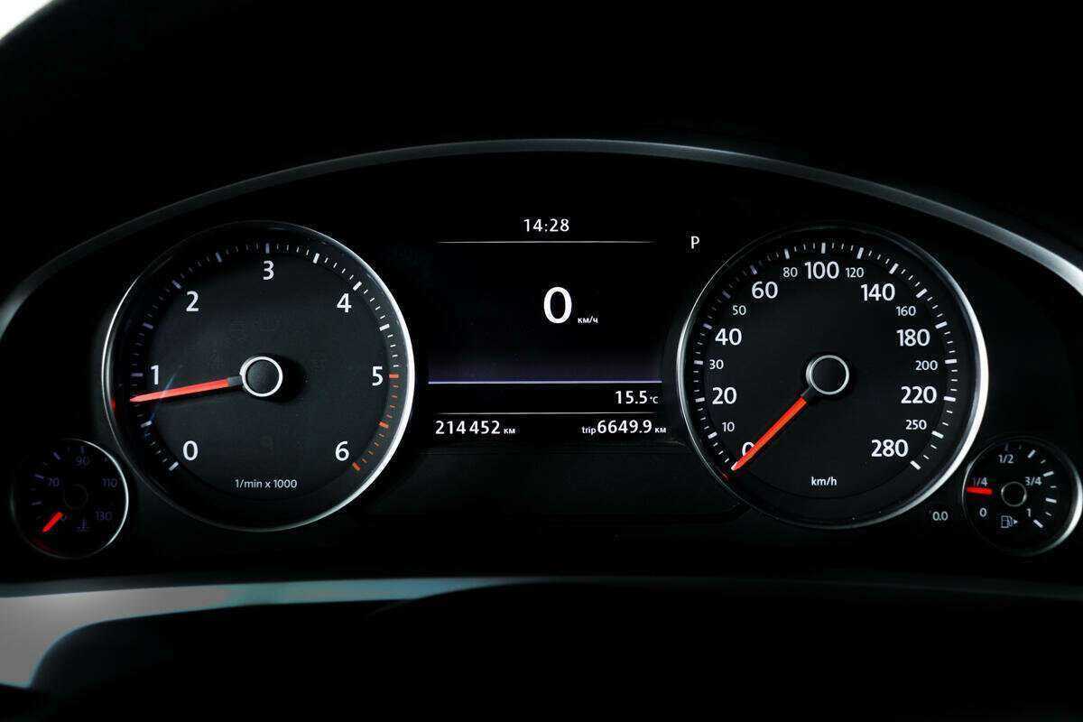 Volkswagen Touareg, 2012 Фото №9