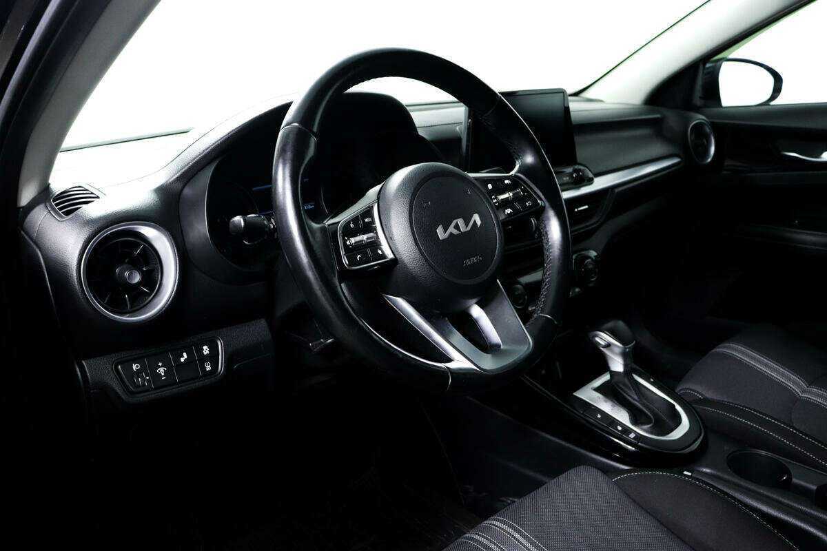 Kia Cerato, 2021 Фото №13