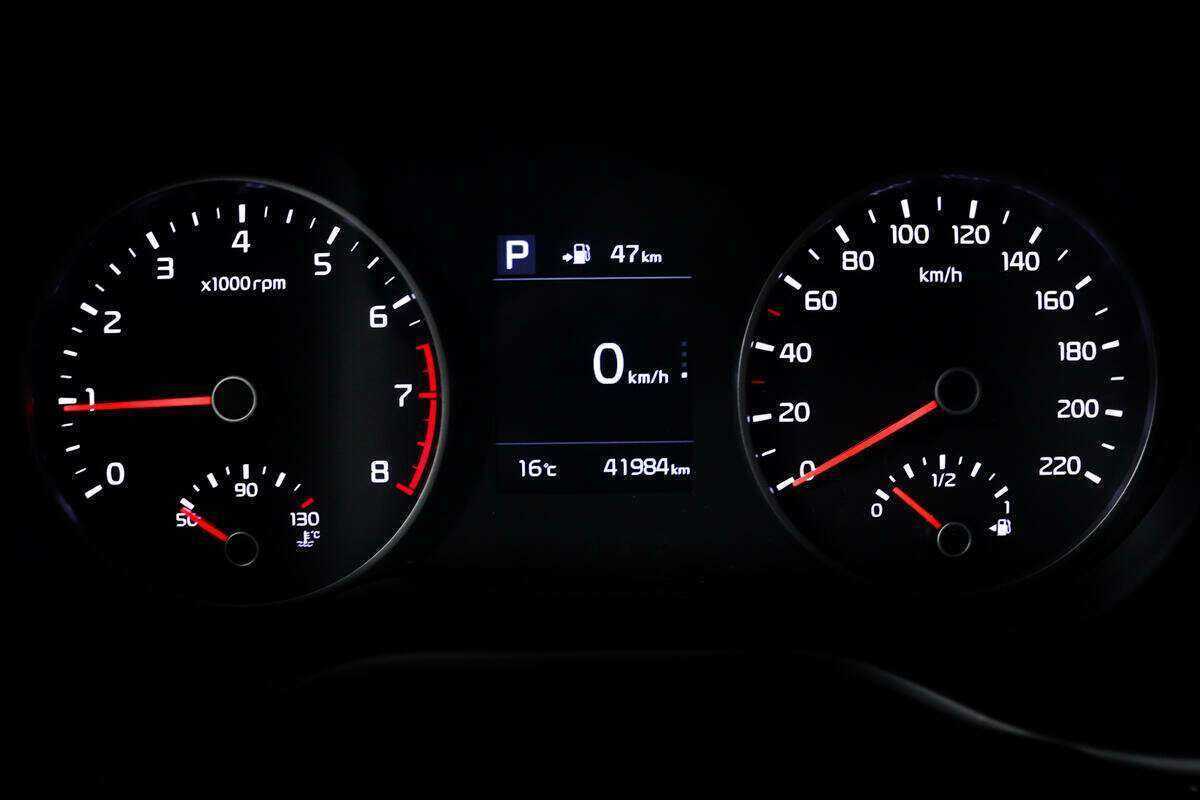 Kia Rio X-Line, 2018 Фото №10