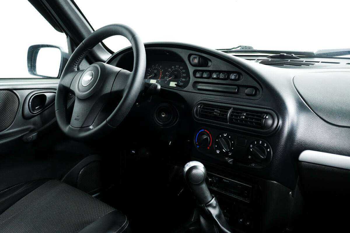 Chevrolet Niva, 2013 Фото №9