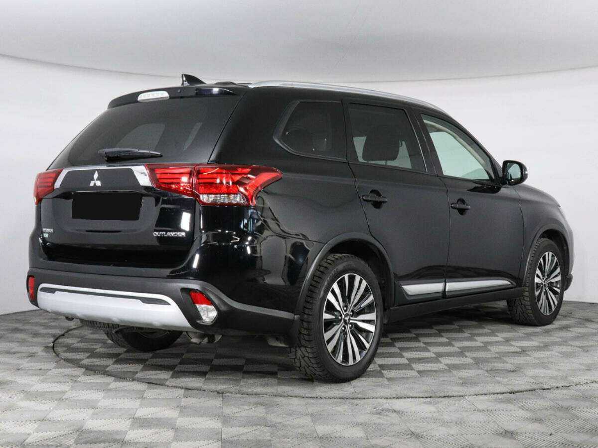 Mitsubishi Outlander, 2018 - 99 300 км. | Фото №5