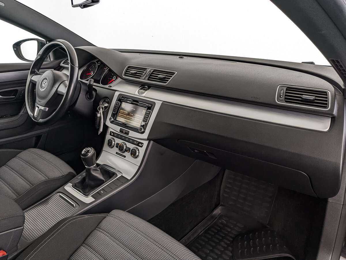 Volkswagen Passat CC, 2012 Фото №9