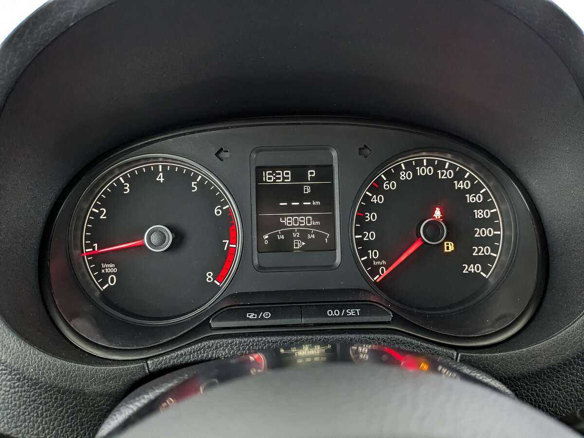 Volkswagen Polo, 2020 Фото №12