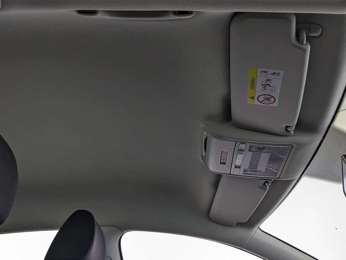 Volkswagen Polo, 2018 Фото №21