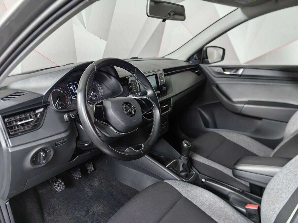 Skoda Rapid, 2021 Фото №14