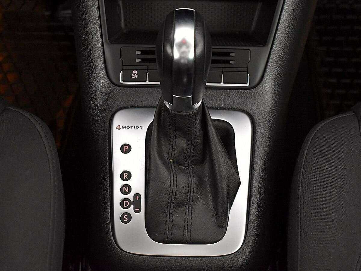 Volkswagen Tiguan, 2012 Фото №14