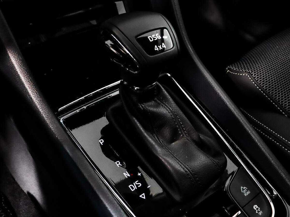 Skoda Karoq DSG6, 2021 Фото №10