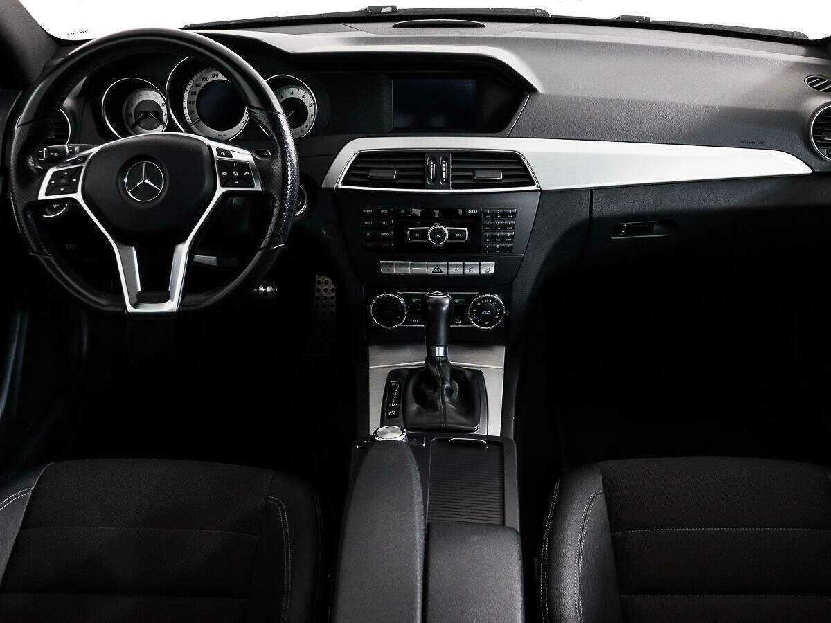 Mercedes-Benz C-Класс 180, 2015 Фото №14