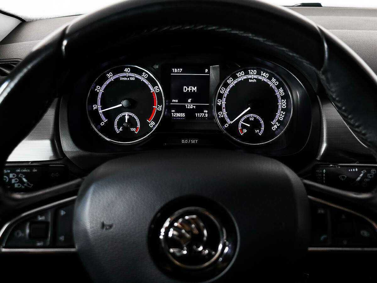 Skoda Rapid, 2017 Фото №16