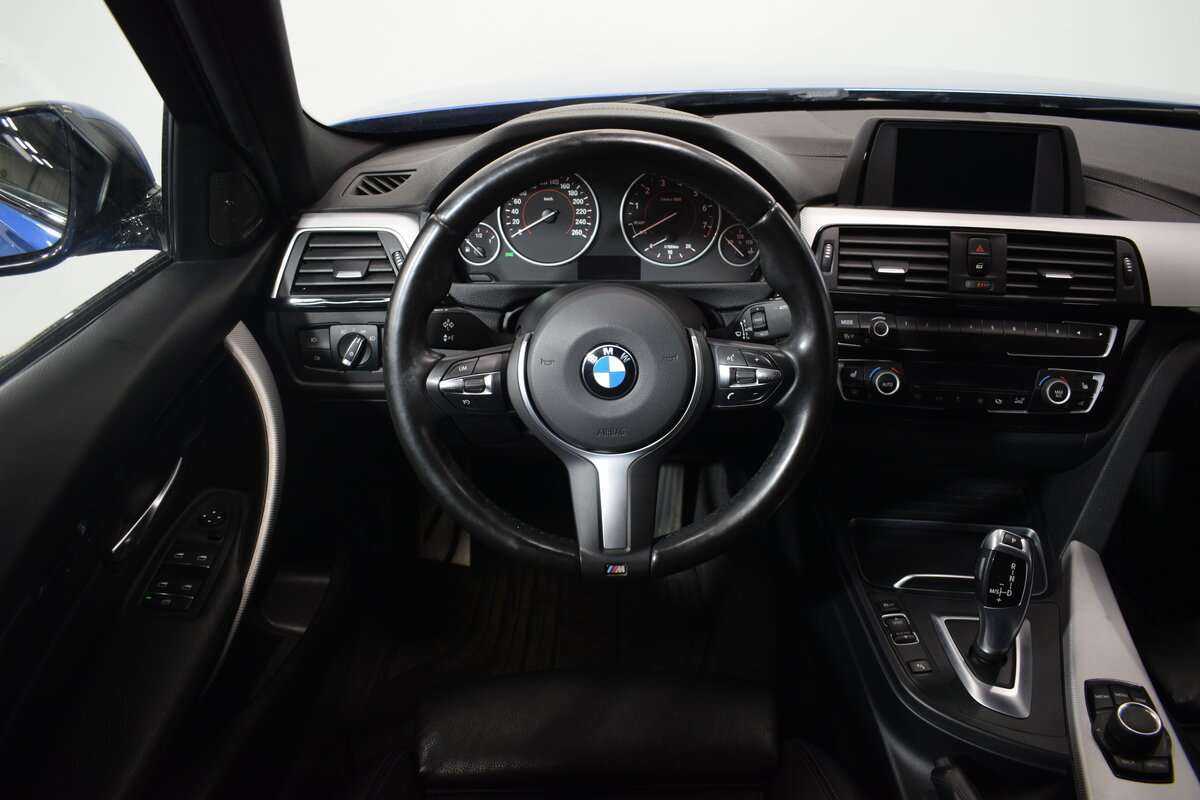 BMW 3 серии 320i xDrive, 2018 Фото №8