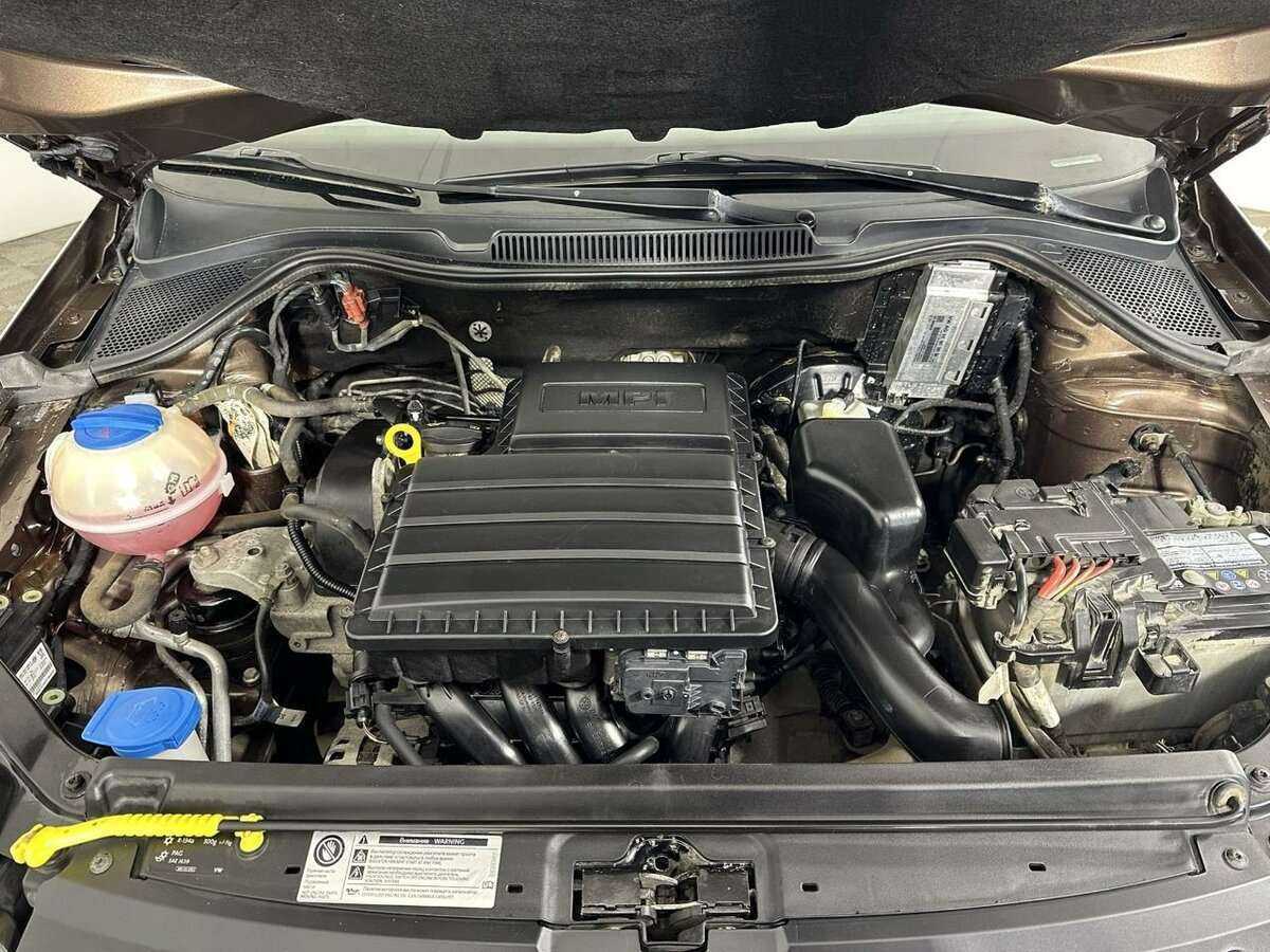 Volkswagen Polo, 2016 Фото №16