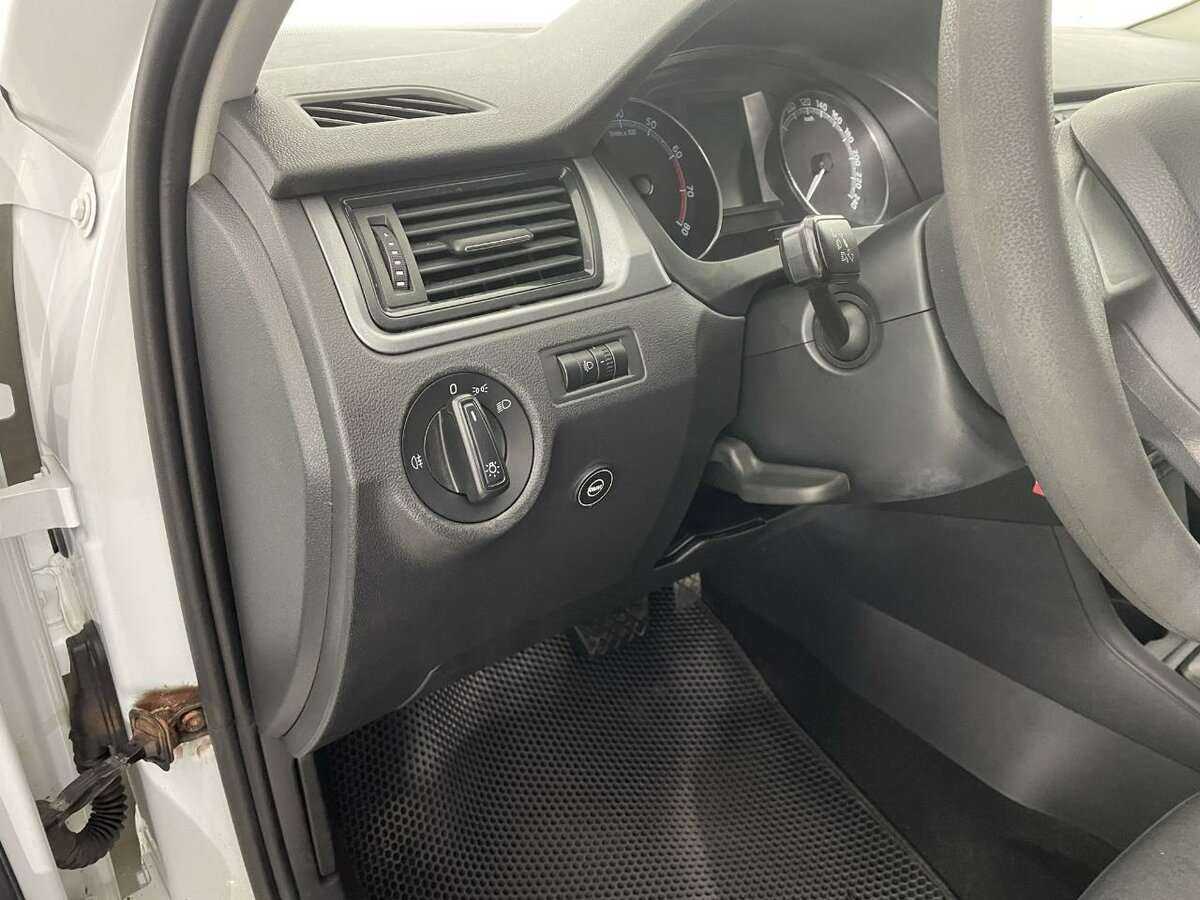 Skoda Rapid, 2019 Фото №9