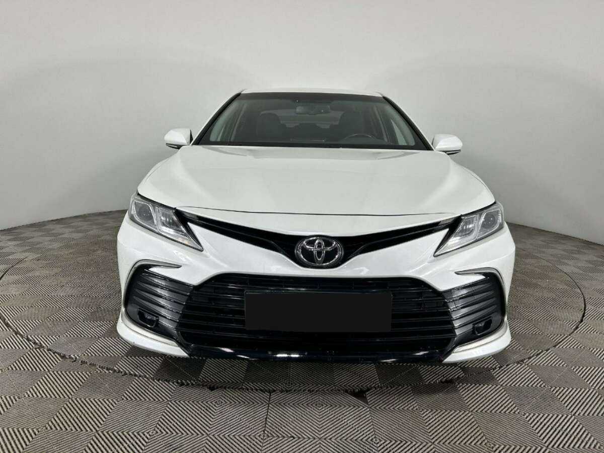 Toyota Camry, 2021 Фото №2