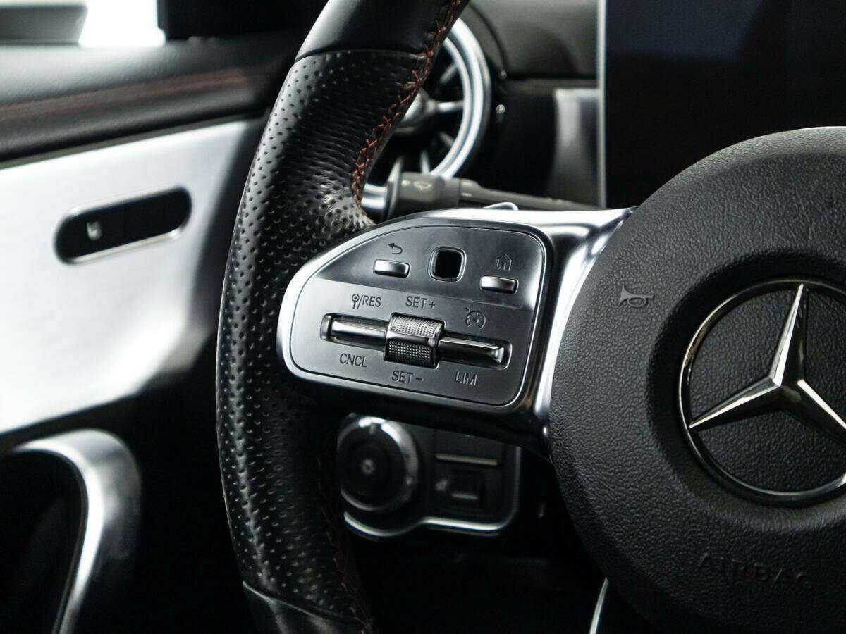 Mercedes-Benz CLA 200, 2019 Фото №19