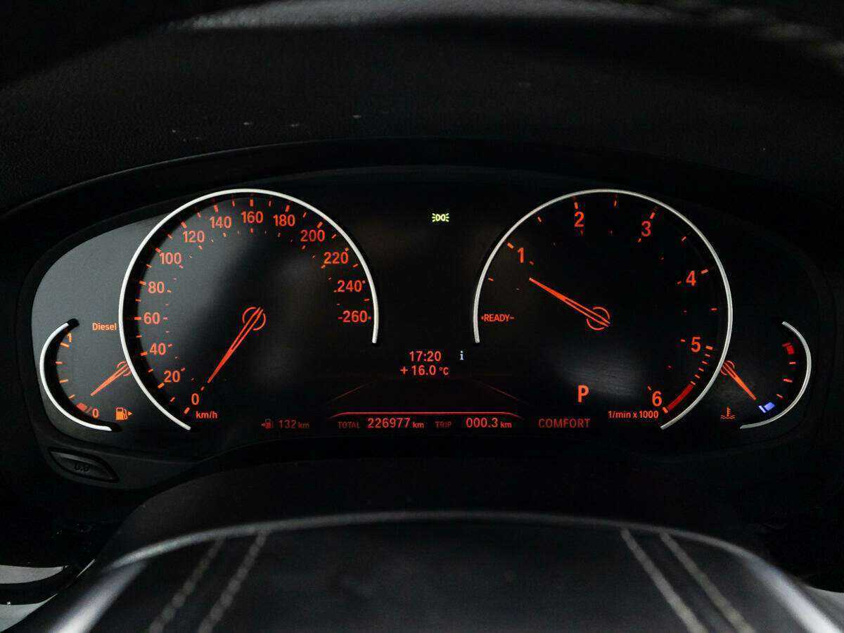 BMW 5 серии 520d, 2017 Фото №12