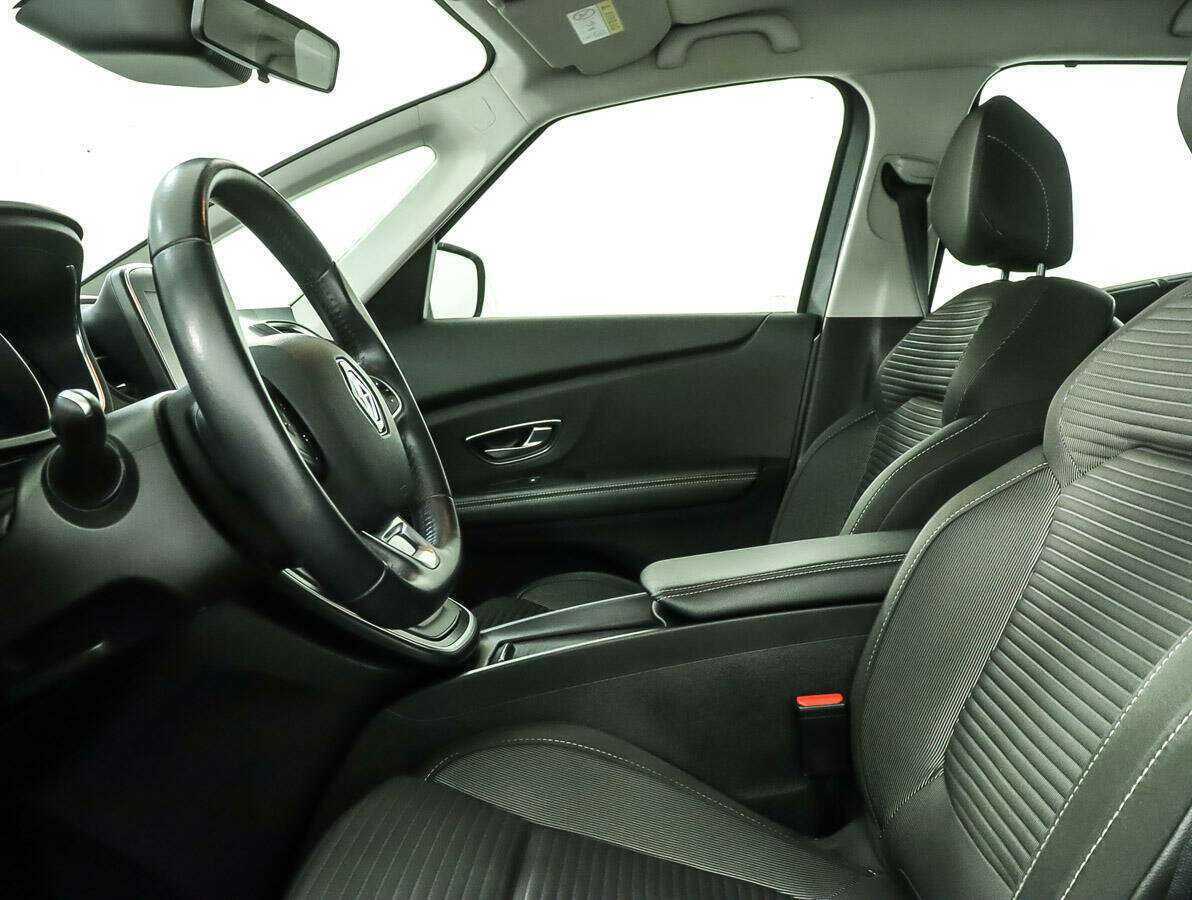 Renault Scenic, 2018 Фото №7