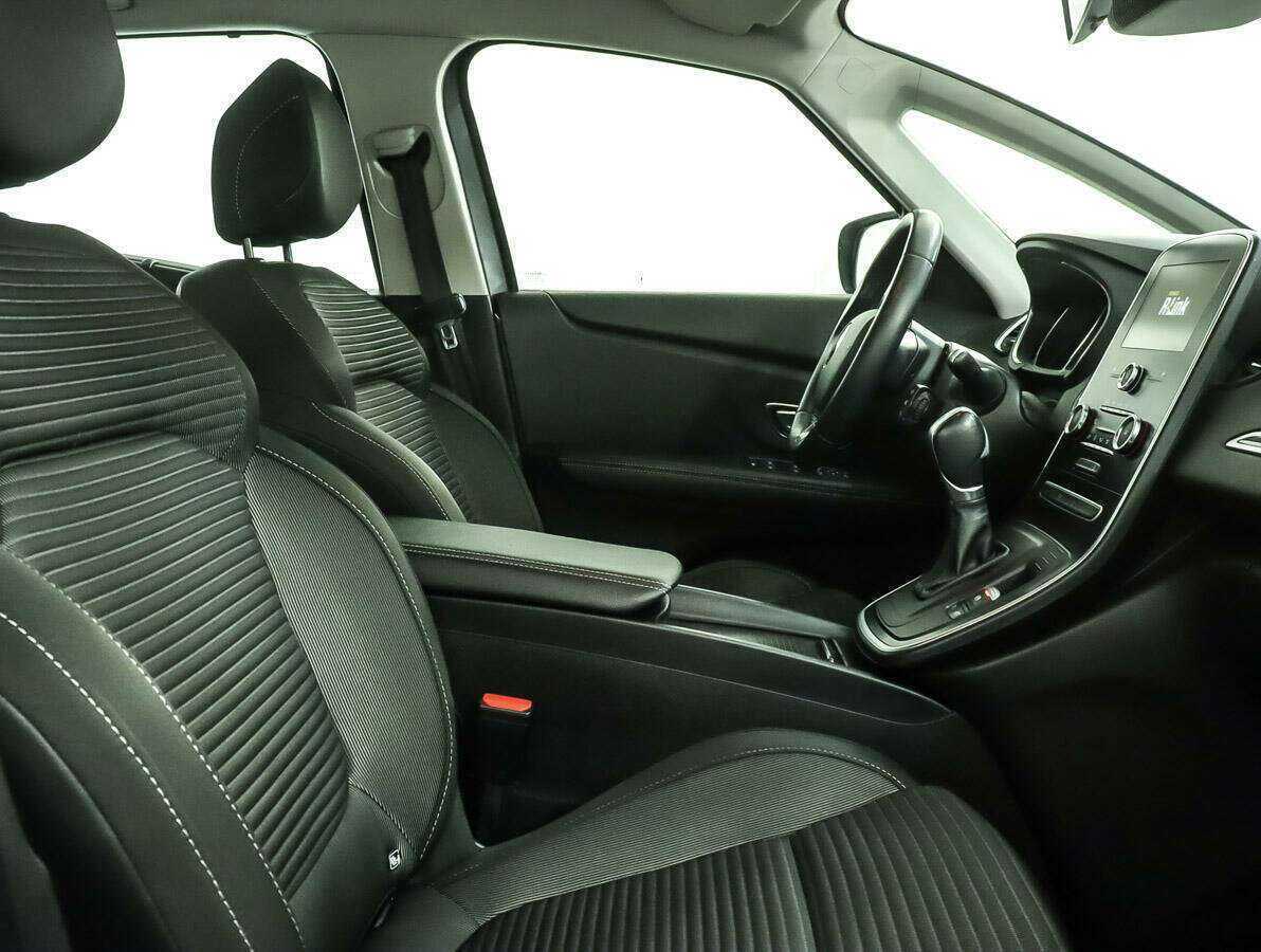 Renault Scenic, 2018 Фото №8